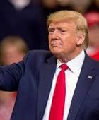 ترامب يتعهد بالرد بعد مقتل أميركيين في سوريا