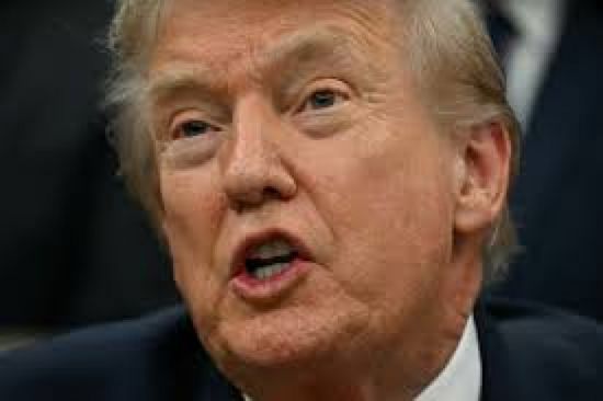 ترامب يقرّ بإمكانية خسارة الجمهوريين انتخابات التجديد النصفي في 2026