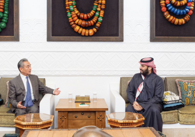 ولي العهد السعودي يستقبل وزير خارجية الصين في الرياض