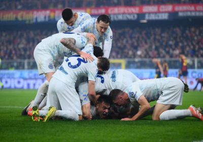 إنتر ميلان يهزم جنوى بثنائية في الدوري الإيطالي