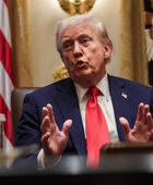 ترامب يطالب الأمريكيين بعدم القلق ومواصلة الاحتفال بعيد "حانوكا"