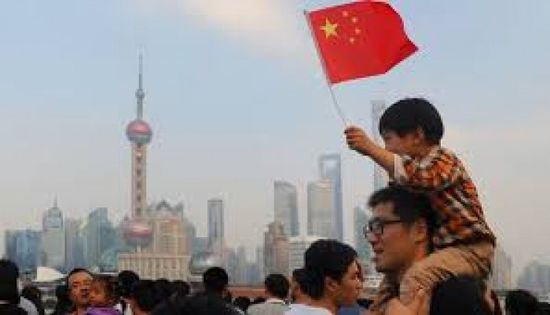 الصين تسجل الشهر الماضي أضعف نمو لمبيعات التجزئة منذ ثلاث سنوات