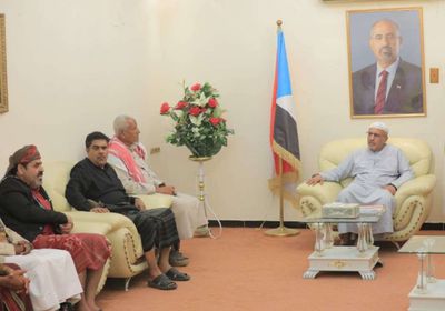 الكثيري: قرار مرتقب بمنع حمل السلاح وإغلاق أسواقه بحضرموت