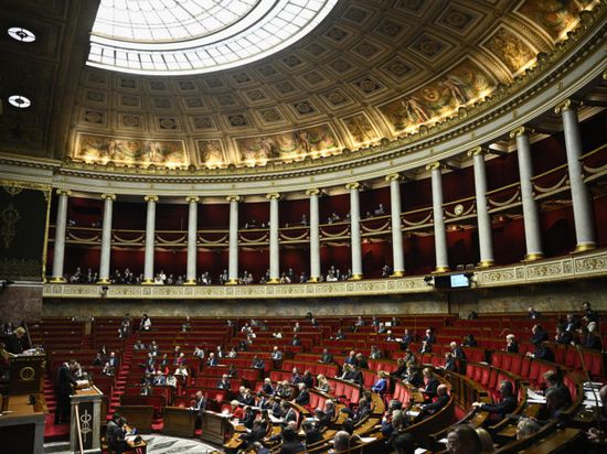 اعتماد ميزانية الضمان الاجتماعي في فرنسا