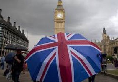 الشرطة البريطانية تتهم فتى بقتل طفلة في التاسعة من عمرها