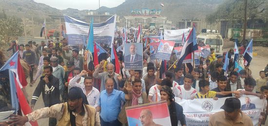 تصاعد الزخم الشعبي في ساحة اعتصام الضالع