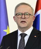 رئيس وزراء أستراليا يتعهد باستهداف المتطرفين