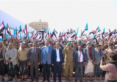 مهرجان حاشد في عتق تأييدا لانتصارات القوات المسلحة الجنوبية