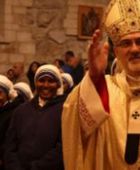 بطريرك القدس للاتين يزور غزة بمناسبة عيد الميلاد