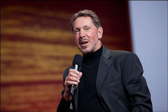 ثروة لاري إيلسون تتراجع 25 مليار دولار