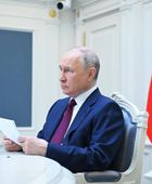 بوتين: روسيا تدرس وقف استهداف أوكرانيا إذا أجرت انتخابات