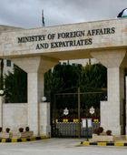 الخارجية الأردنية ترحب برفع العقوبات الأمريكية عن سوريا