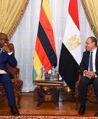 وزير الخارجية المصري يعقد مباحثات مع نظيره الزيمبابوي لتعزيز التعاون الثنائي