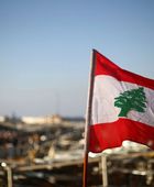 رئيس الوزراء اللبناني يعلن مشروع قانون لتوزيع الخسائر المالية إثر أزمة 2019