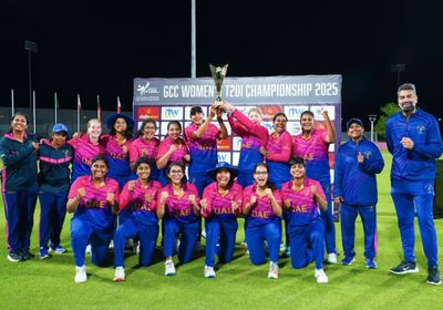 منتخب الإمارات للسيدات يتوج بلقب بطولة الخليج للكريكيت