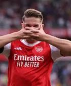    جيوكيريس يقود آرسنال لاستعادة قمة الدوري الإنجليزي