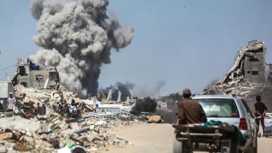 الجيش الإسرائيلي يواصل عميات نسف المباني بغزة