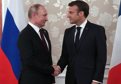 الكرملين يعلن استعداد بوتين للحوار مع ماكرون