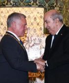 ملك الأردن ورئيس الجزائر يبحثان تعزيز العمل العربي المشترك