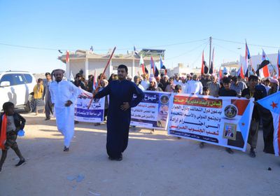 شيوخ بلحاف ينضمون إلى اعتصام المهرة للمطالبة بدولة الجنوب