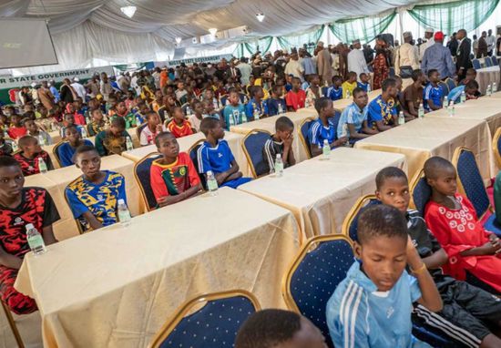 نيجيريا.. تحرير 130 تلميذاً مختطفاً