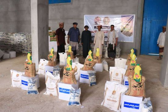 انتقالي المهرة يبدأ توزيع 1500 سلة غذائية جديدة على الأسر