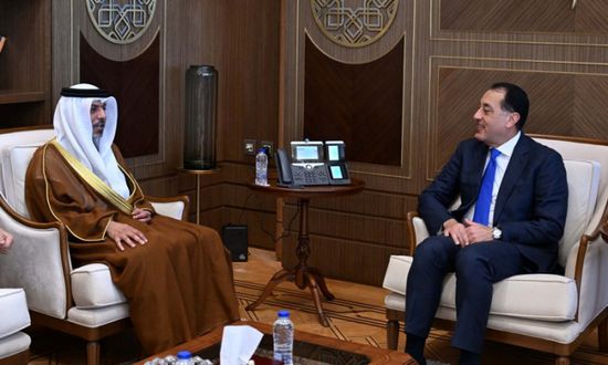 رئيس الوزراء المصري يستقبل سفير دولة الإمارات بالقاهرة٠