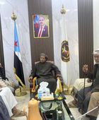 انتقالي المهرة يستقبل مشايخ ووجهاء مديرية حات