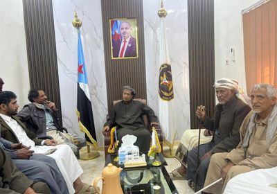 انتقالي المهرة يستقبل مشايخ ووجهاء مديرية حات