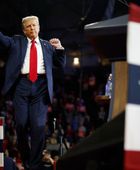 ترامب يؤكد ضرورة الاستخواذ على "غرينلاند"