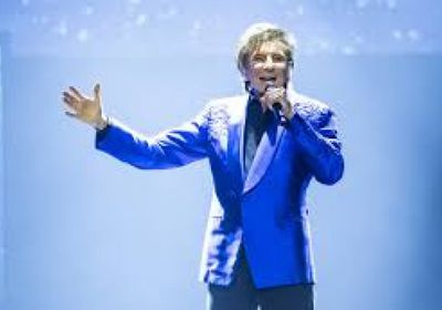 المغني الأميركي باري مانيلو يعلن إصابته بسرطان الرئة