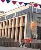 "المركزي" يسحب ترخيص شركتي صرافة بعد رصد مخالفات