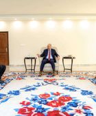 الرئيس الزُبيدي يطلع على أوضاع مطار عدن الدولي