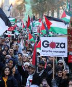 اعتقال جريتا تونبري في مظاهرة داعمة للفلسطينيين في لندن