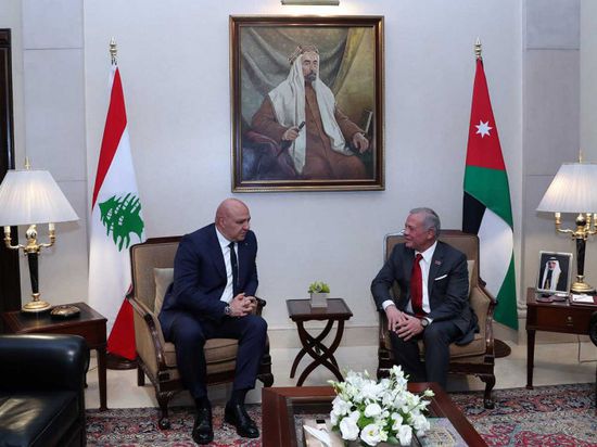 هاتفياً.. عاهل الأردن والرئيس اللبناني يبحثان تعزيز العلاقات الثنائية