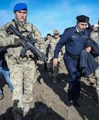 وفد ليبي يبدأ معاينة حطام طائرة رئيس الأركان محمد الحداد