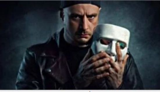 أحمد الفيشاوي يروج لفيلمه الجديد "سفاح التجمع"