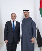 رئيس الإمارات يصل باكستان في زيارة رسمية