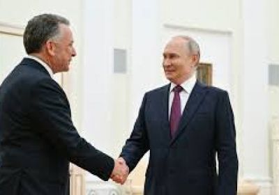 مساعد بالكرملين يجري اتصالات مع إدارة ترامب بشأن مقترحات أوكرانيا