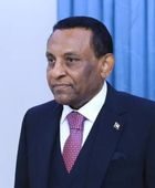 كامل إدريس يشكر السيسي على دعم مبادرة "حكومة السودان للسلام"