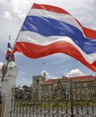 تايلاند وكمبوديا تعلنان الاتفاق على وقف "فوري" لإطلاق النار