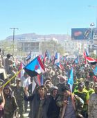 جماهير تدعم تحركات الانتقالي لإعلان دولة الجنوب