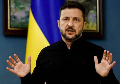 زيلينسكي يوضح الخطوط الحمراء بشأن السلام