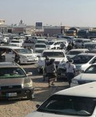 تدفق الجماهير المشاركة في مليونية سيئون عبر البوابة الشرقية لحضرموت