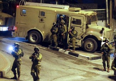 قوات الاحتلال تقتحم قرية عابود بالضفة الغربية