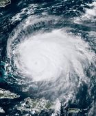 الألعاب النارية تغيب عن إندونيسيا في رأس السنة تضامنا مع ضحايا فيضانات