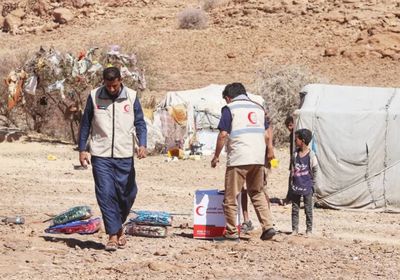 هلال الإمارات يدشن حملة "كسوة الشتاء" في أنحاء شبوة