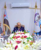 الرئيس الزُبيدي يوجه "الخدمة المدنية" باستكمال الإصلاحات الإدارية
