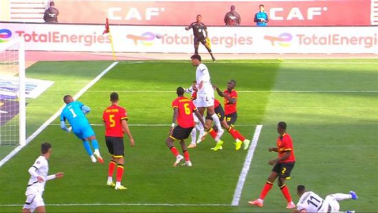 منتخب مصر يتعادل سلبياً مع أنجولا في ختام دور المجموعات بأمم أفريقيا