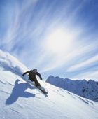 مصرع 3 متزلجين في انهيار جليدي بإسبانيا